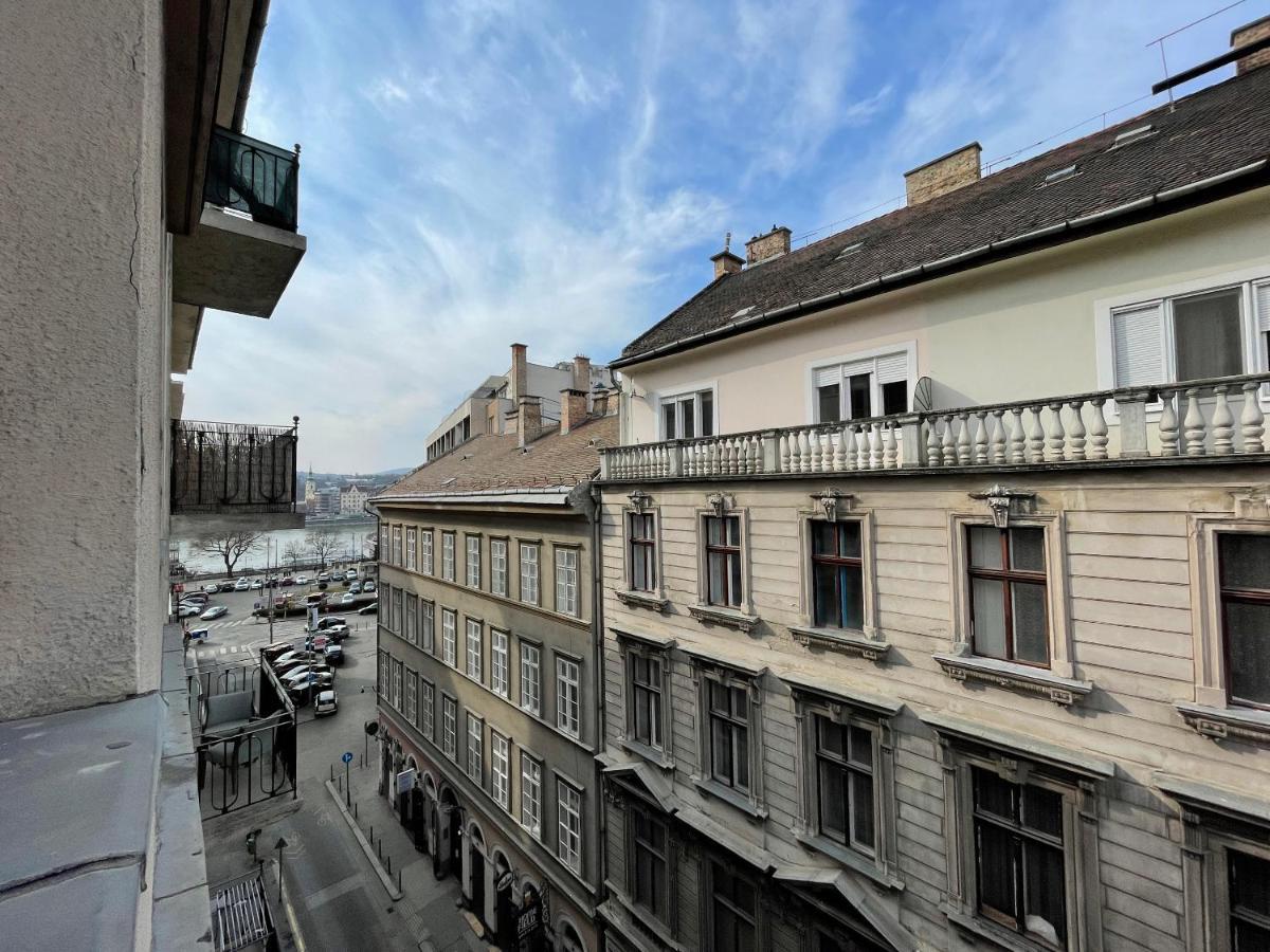 R7 Design - Hostaid Apartament *